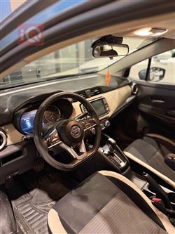 نيسان فيرسا